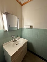20940585