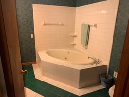 21804979