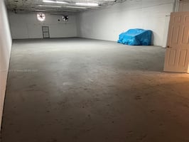 21030586