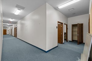 21180300