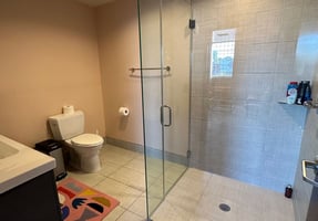 28870084
