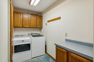 21296204