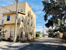 21302969