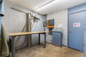 21379976