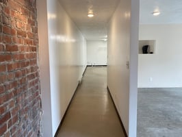 21574712