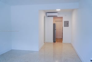 21636212