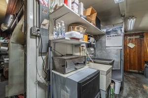 21967501