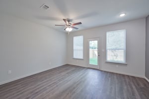 28879085