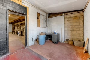 21566011