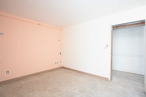 21567107