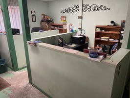 21569989