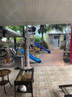 21579733