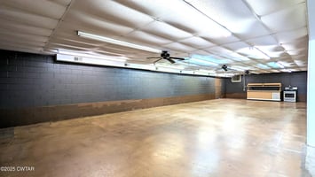 21645700