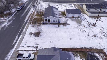 21653969