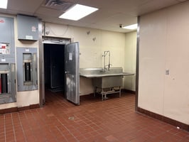 21671059