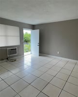 28688522