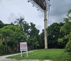26813739