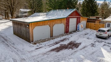 21935943