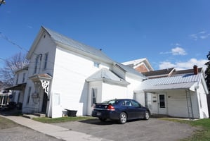 22063387