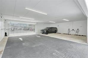 23291516