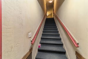 21985931