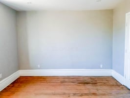 22052534