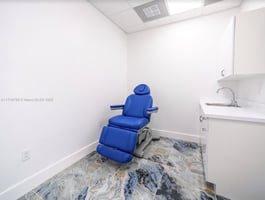 22035742