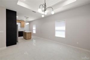 28642562