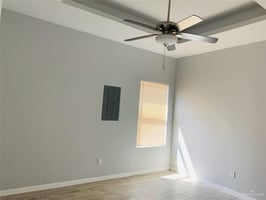 22102641