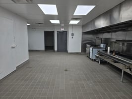 22165618
