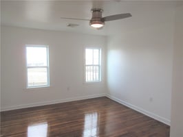 29985539