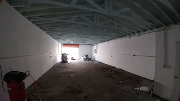 22881640