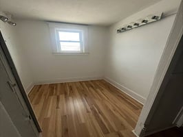 22284570