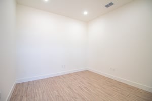 29578067