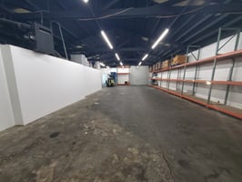 31176894