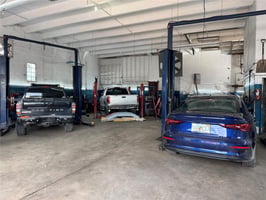 22332428