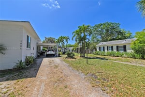 22463046