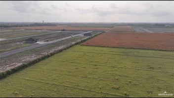 24697306