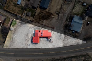 22729570