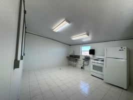 22921076