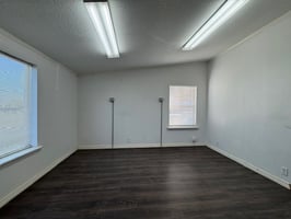 22921078