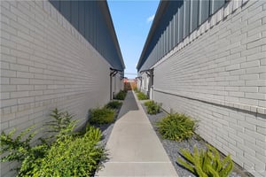 22860664