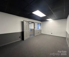 22900785