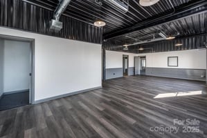 22900775