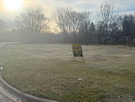 22904840
