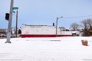 22947297