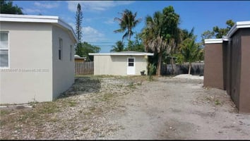 22967487