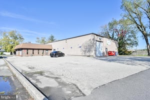 22968464