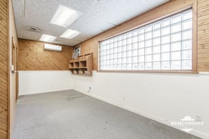 22973426