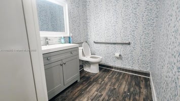 27796586